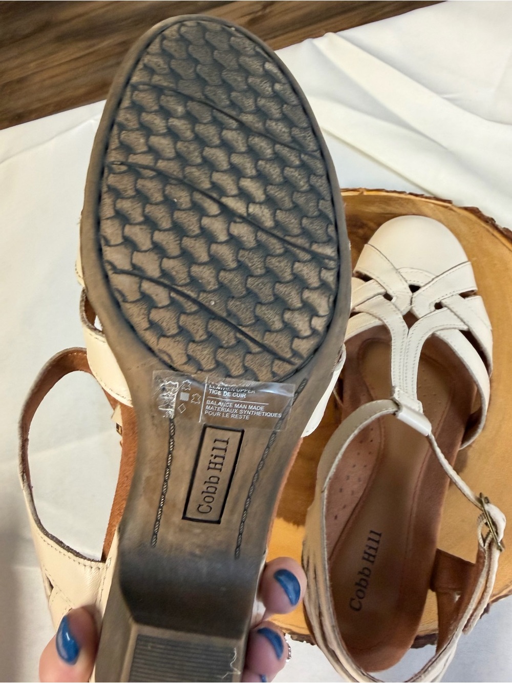 Cobb Hill Aubrey Cream T-Strap Buckle Woven Sandals with heels Women’s Size 9.5 - Picture 6 of 9